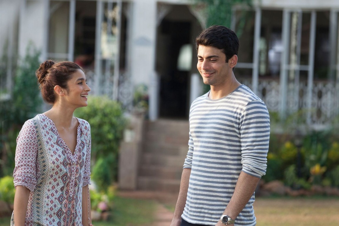 kapoor and sons online free
