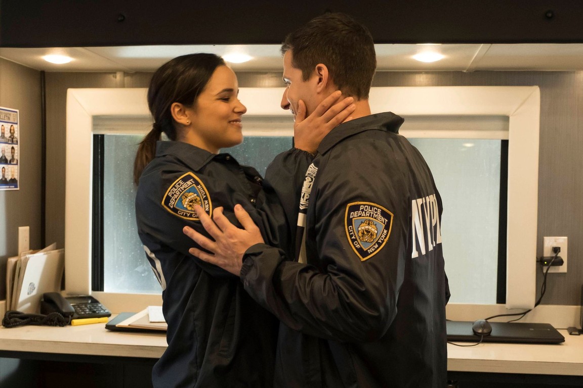 Brooklyn Nine Nine Season 4 Free Online Movies TV Shows at